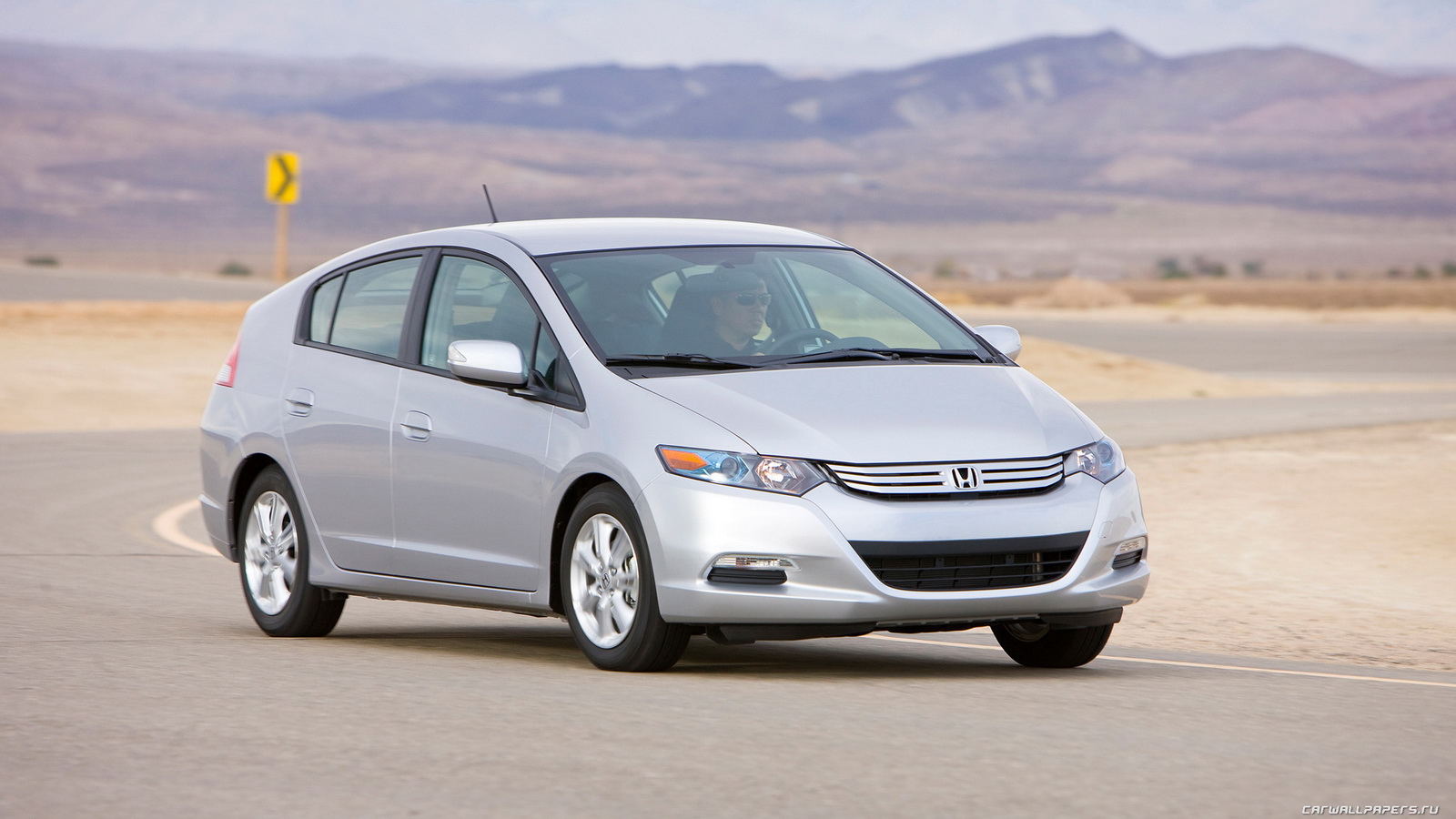 Honda Insight гибрид 2010