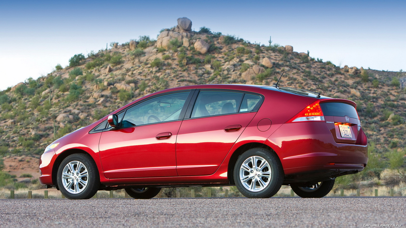 Honda Insight гибрид 2010