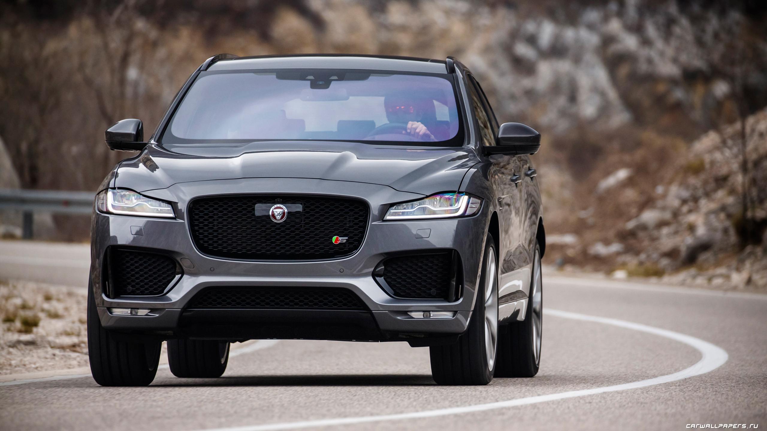 F Pace Jaguar матовый