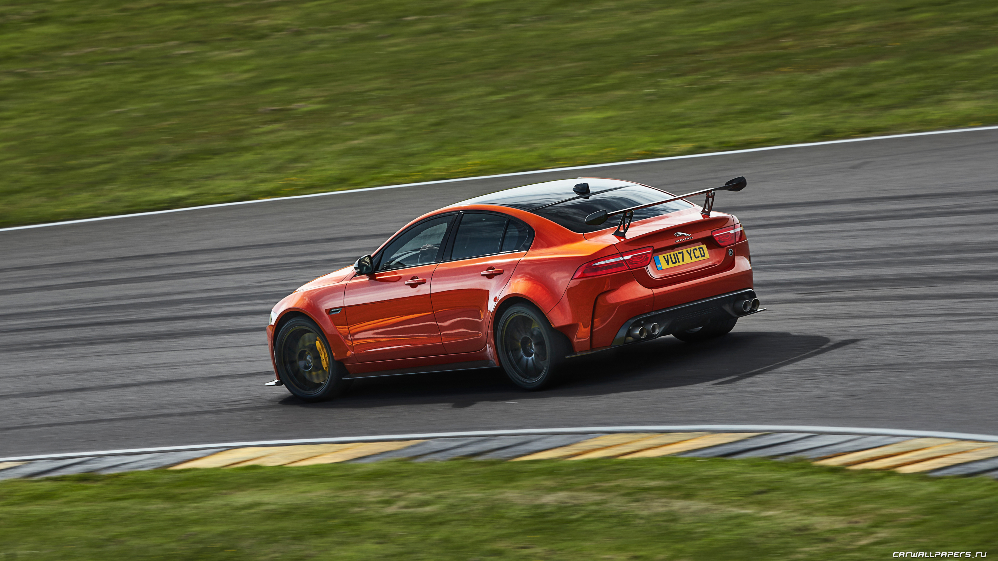 Jaguar xe SV Project 8