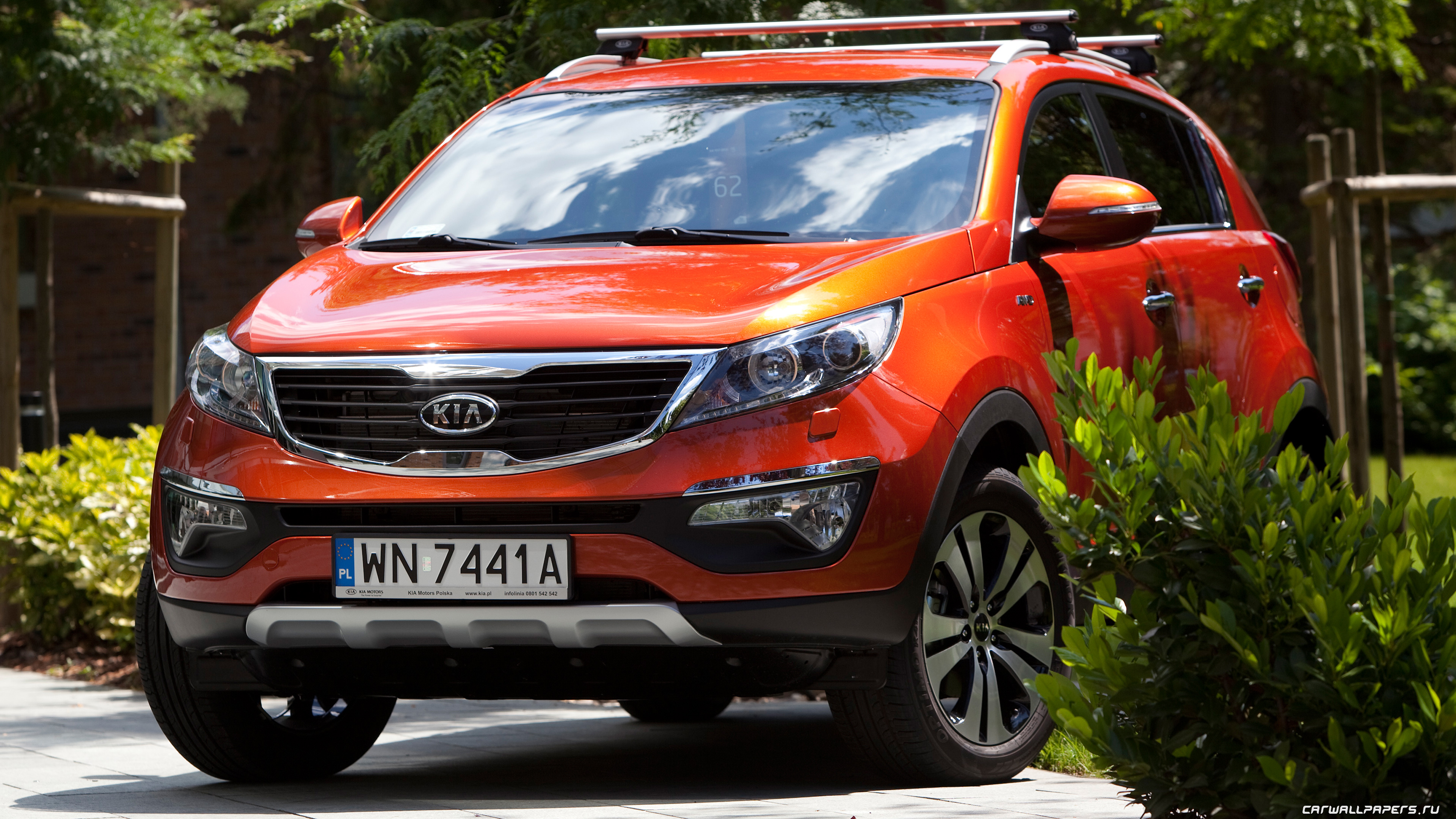 Kia Sportage оранжевый