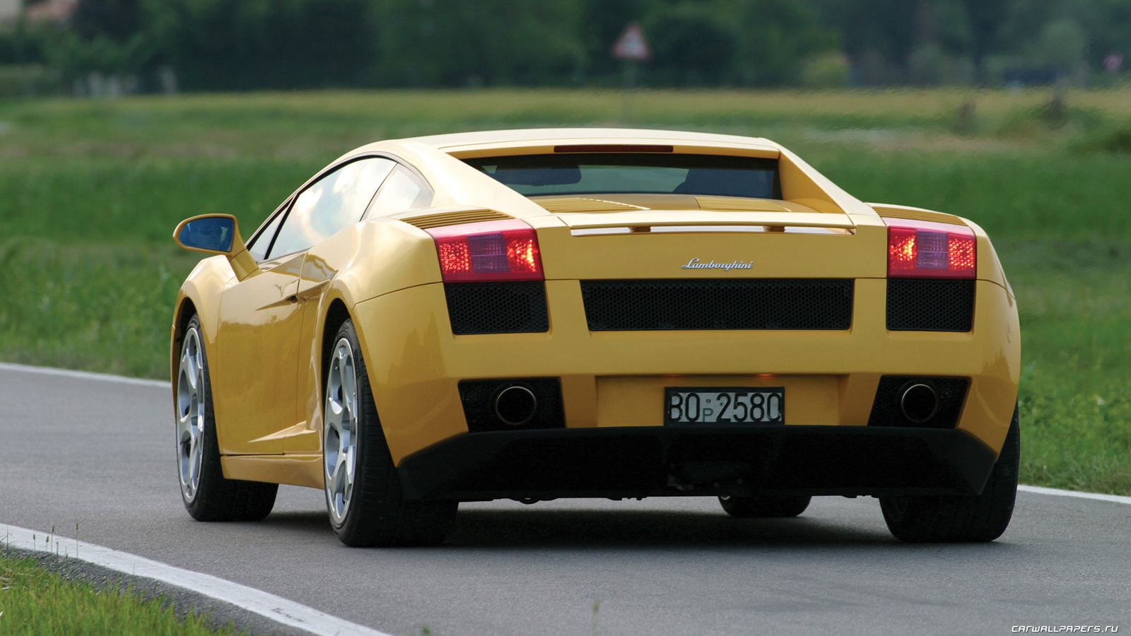 Машина Lamborghini Gallardo