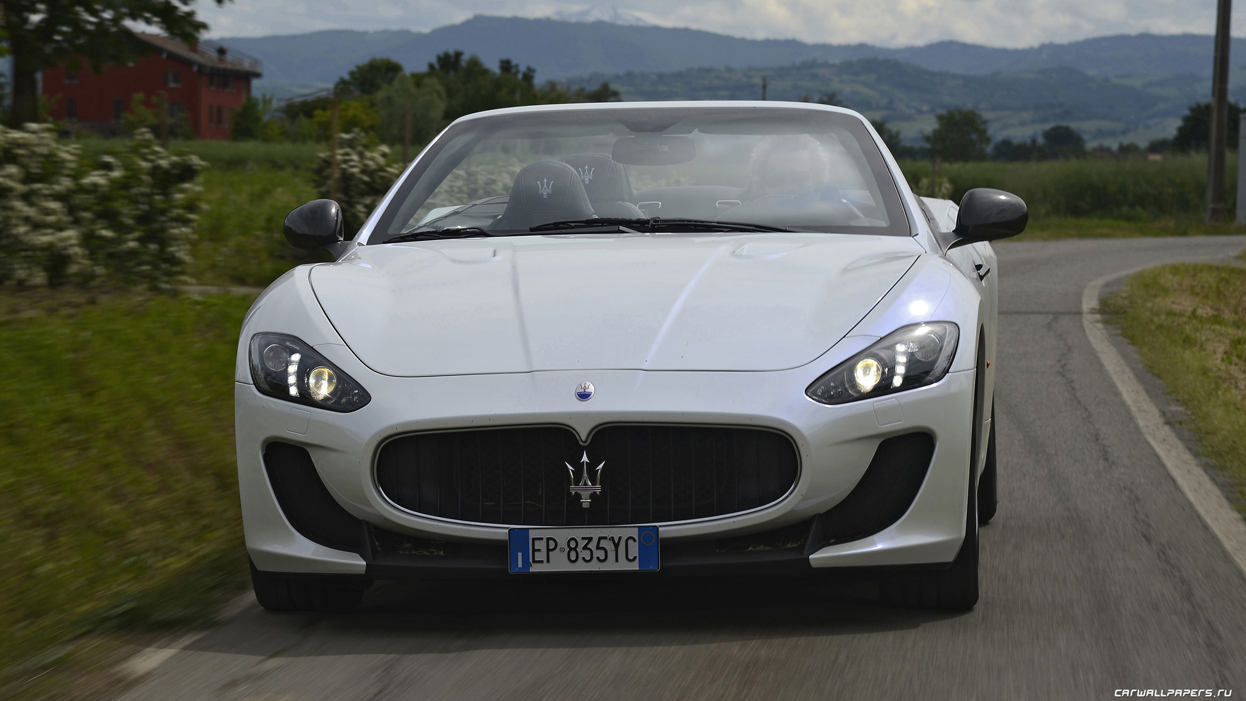 Maserati GRANCABRIO MC 2013