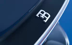   Bugatti Chiron - 2016