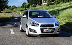   Chevrolet Aveo Sedan - 2011