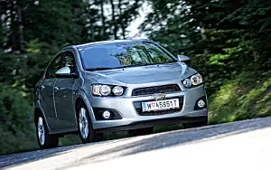   Chevrolet Aveo Sedan - 2011