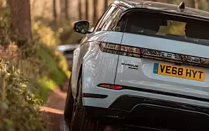   Range Rover Evoque P300 HSE R-Dynamic Black Pack UK-spec - 2019