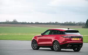   Range Rover Velar R-Dynamic D300 HSE Black Pack UK-spec - 2017