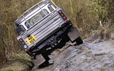   Land Rover Defender Single Cab Pickup - 2007