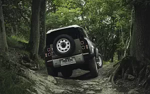   Land Rover Defender 90 D240 SE Explorer Pack - 2020