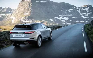   Range Rover Velar R-Dynamic D300 HSE Black Pack - 2017