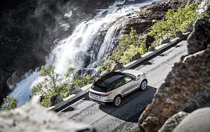   Range Rover Velar R-Dynamic D300 HSE Black Pack - 2017