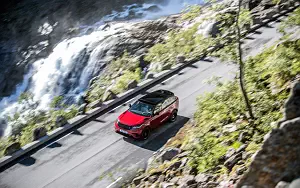   Range Rover Velar R-Dynamic D300 HSE Black Pack - 2017