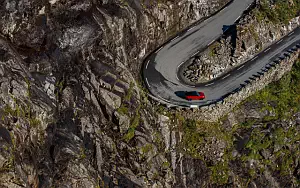   Range Rover Velar R-Dynamic D300 HSE Black Pack - 2017