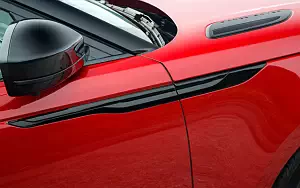   Range Rover Velar R-Dynamic D300 HSE Black Pack - 2017