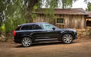   Volvo XC90 T6 Inscription US-spec - 2015