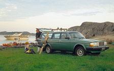   Volvo 240