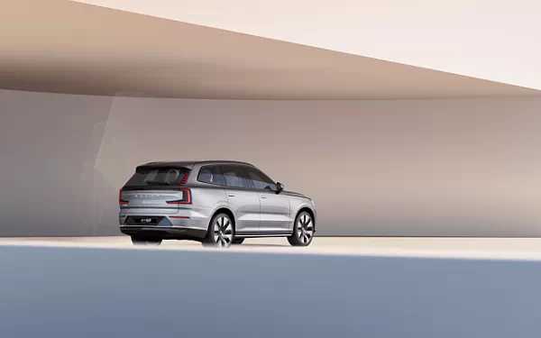   Volvo EX90 Excellence - 2024