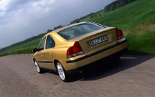   Volvo S60 - 2001