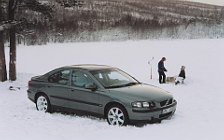   Volvo S60 AWD - 2002