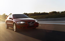   Volvo S60 R - 2004