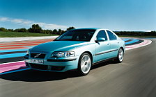   Volvo S60 R - 2004