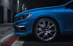   Volvo S60 Polestar - 2016