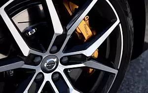   Volvo S60 Polestar Engineered - 2018