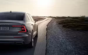   Volvo S60 T6 AWD Inscription - 2018