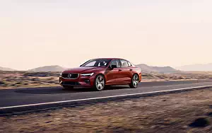   Volvo S60 T6 AWD R-Design - 2018