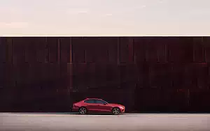   Volvo S60 T6 AWD R-Design - 2018