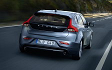  Volvo V40 - 2013