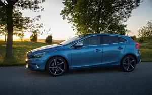   Volvo V40 R-Design - 2016