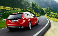   Volvo V60 R-Design - 2010