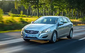   Volvo V60 T5 - 2013