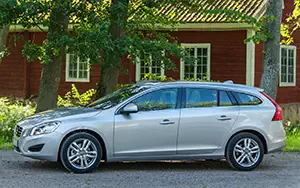   Volvo V60 T5 - 2013