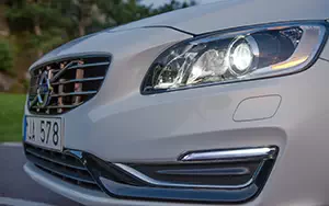   Volvo V60 Plug-in-Hybrid - 2014