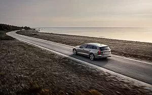   Volvo V60 T6 AWD Inscription - 2018