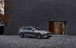   Volvo V60 T6 AWD Inscription - 2018