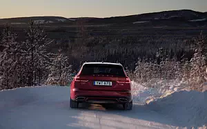   Volvo V60 T8 R-Design - 2019