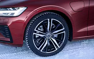   Volvo V60 T8 R-Design - 2019