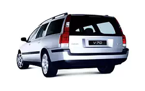  Volvo V70 - 2004