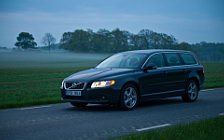   Volvo V70 - 2011