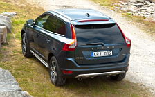   Volvo XC60 - 2011