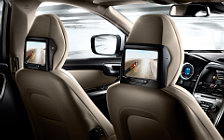   Volvo XC60 - 2012