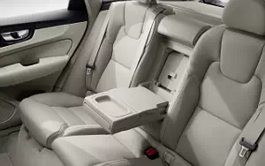   Volvo XC60 T6 Inscription - 2017