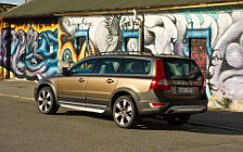   Volvo XC70 - 2012