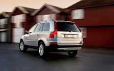   Volvo XC90 - 2007