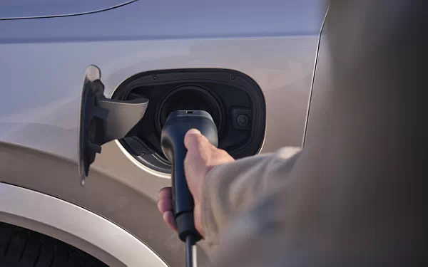   Volvo XC90 T8 Recharge AWD - 2024